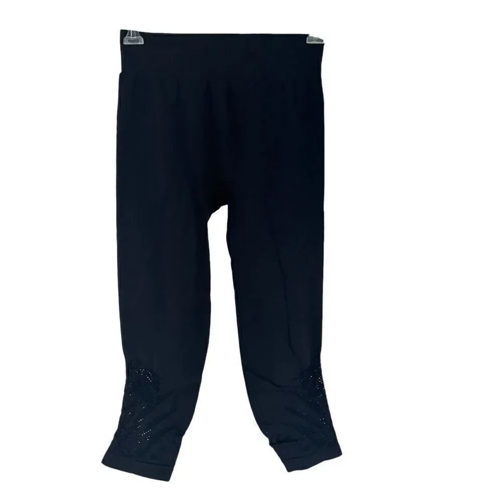 Aerie Leggings Laser Cut Solid Black Womens Size L Athleisure High Rise Stretch